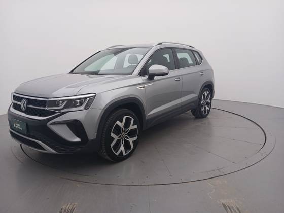 VOLKSWAGEN TAOS 1.4 250 TSI TOTAL FLEX HIGHLINE AUTOMÁTICO